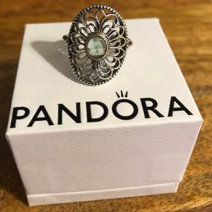Pandora filigree ring with green stone and 14k gold and silver size 8